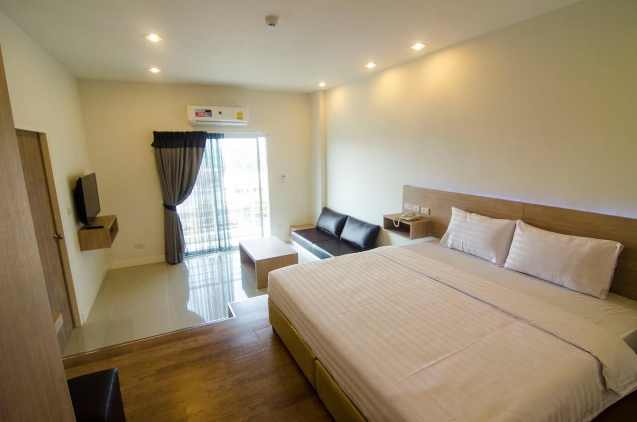 U Place Korat Nakhon Ratchasima Luaran gambar
